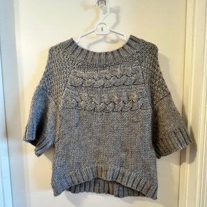 LOFT Gray Cropped Sweater with Elbow Length Sleeves and Round Neck